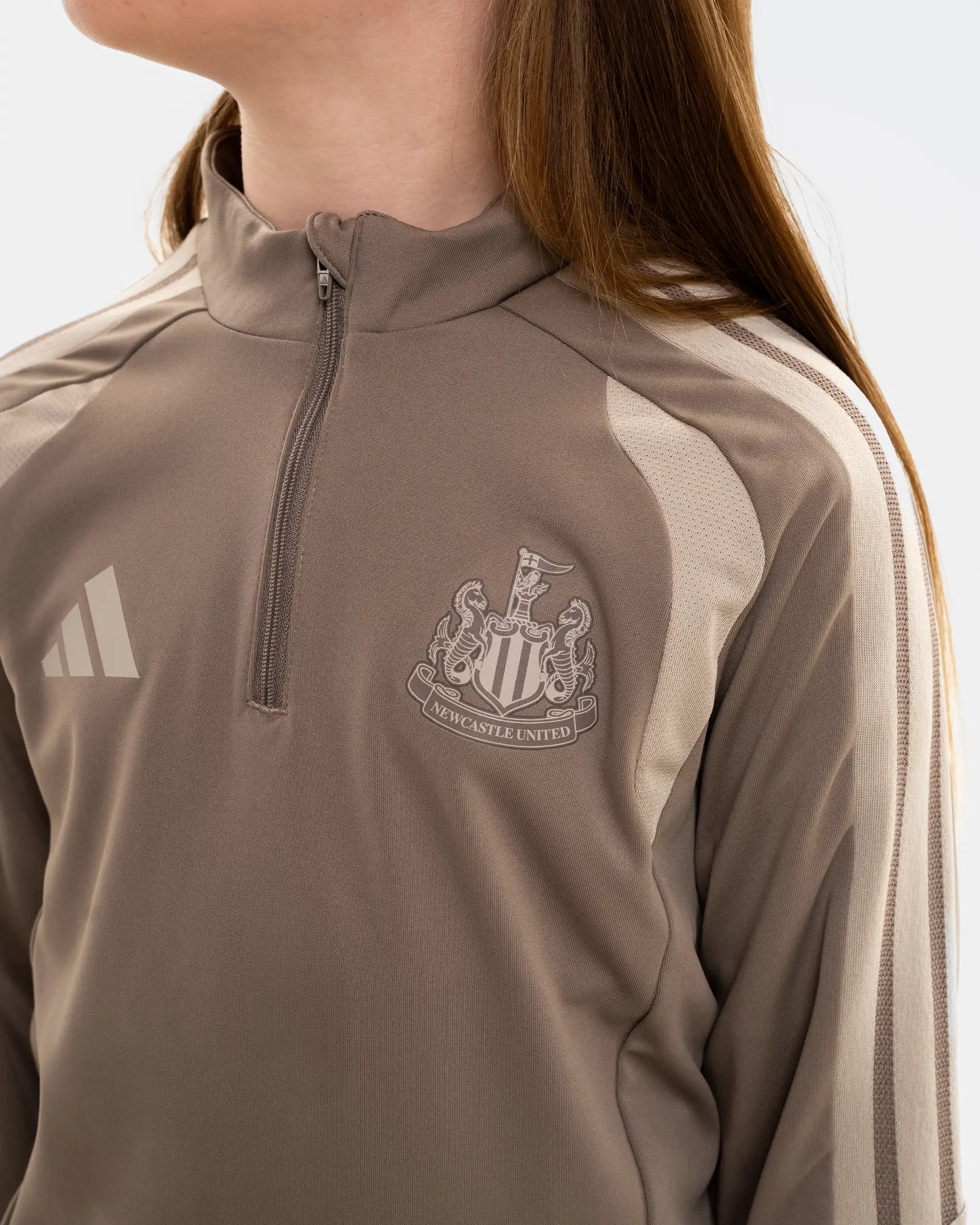 Newcastle United adidas Kids' 26/27 Coach's Range Beige 1/4 Zip Top