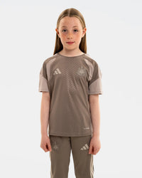 Newcastle United adidas Kids' 26/27 Coach's Range Beige Shirt