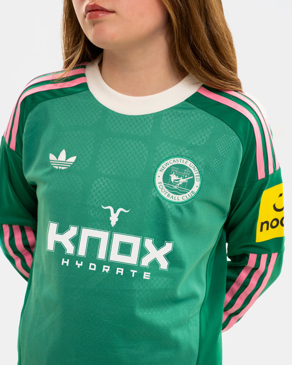 Newcastle United adidas Kids' 26/27 Green Long Sleeve Goalkeeper Shirt