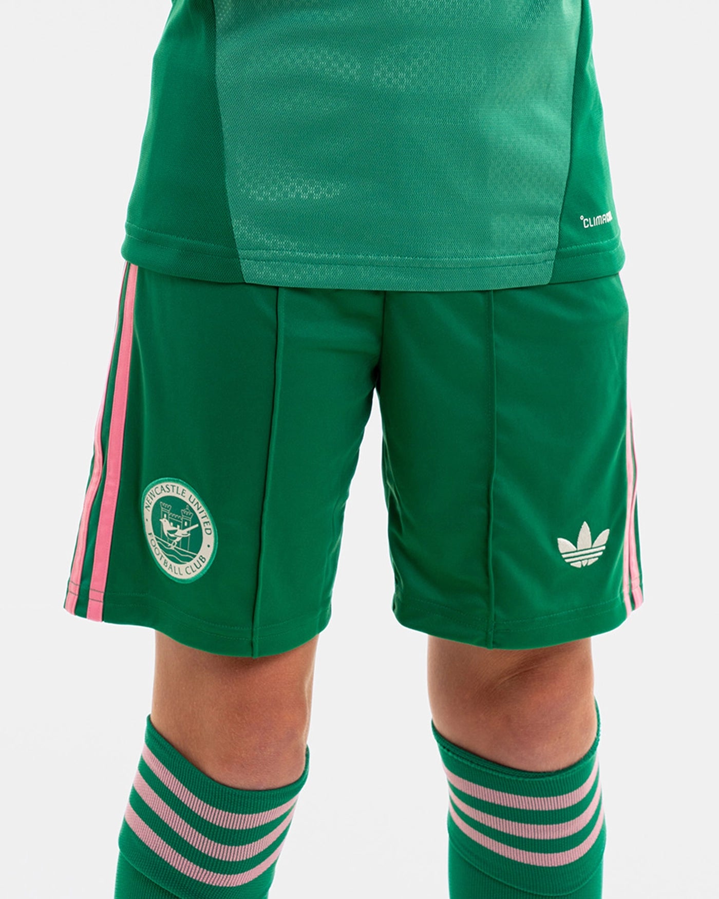 Newcastle United adidas Kids' 26/27 Green Goalkeeper Shorts