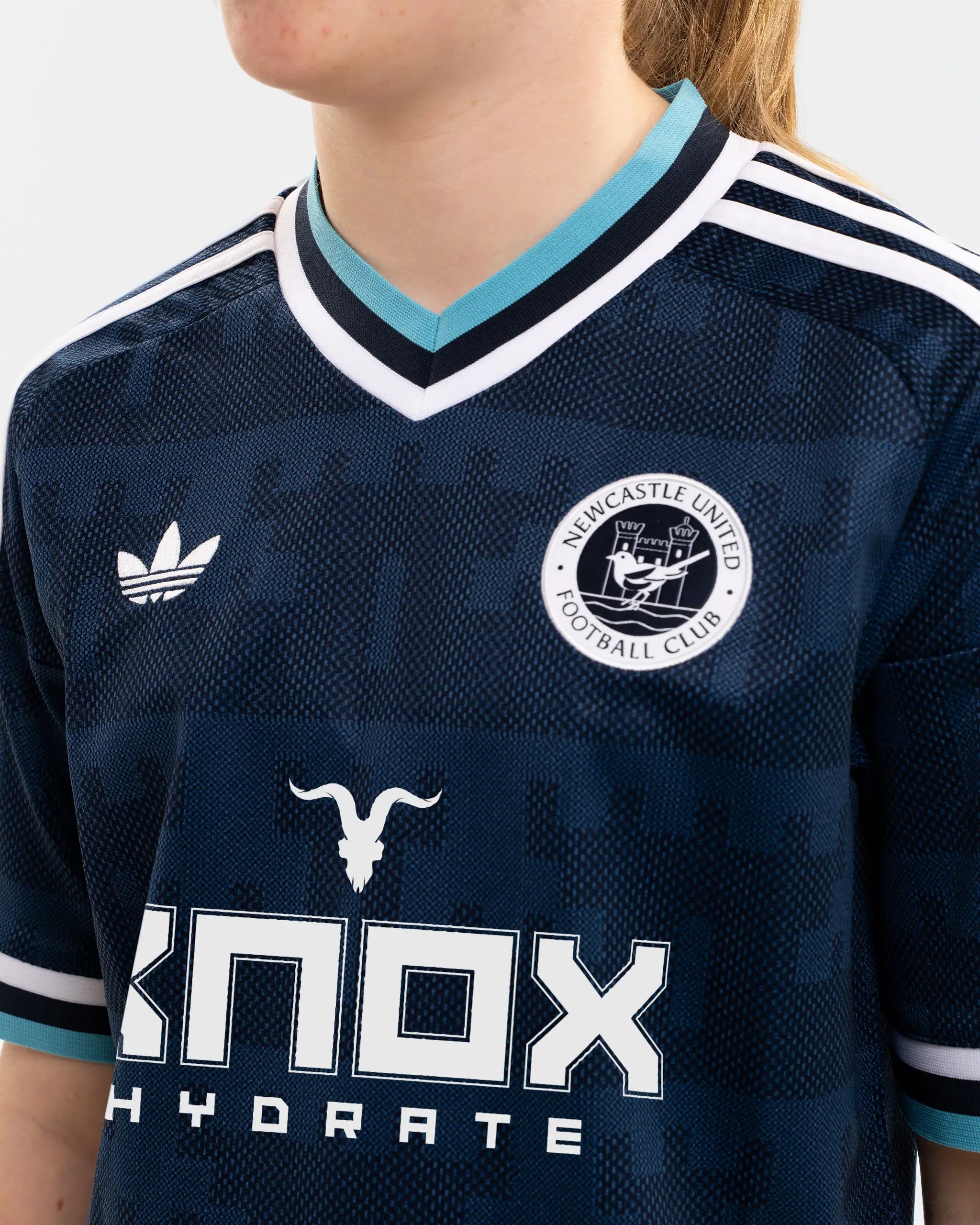 Newcastle United adidas Kids' 26/27 Away Shirt