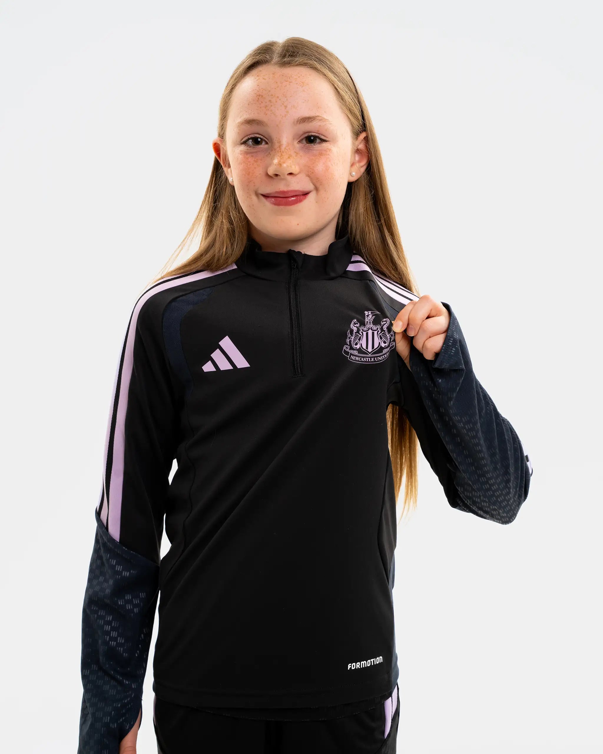 Newcastle United adidas Kids' 26/27 Players Range Black 1/4 Zip Top