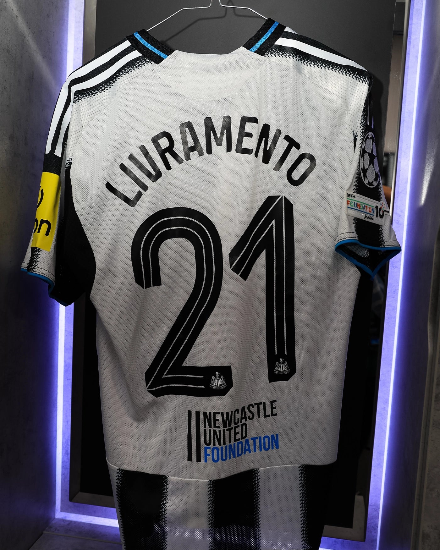 Newcastle United LIVRAMENTO 25/26 Match Worn Shirt - Barcelona Champions League (H)