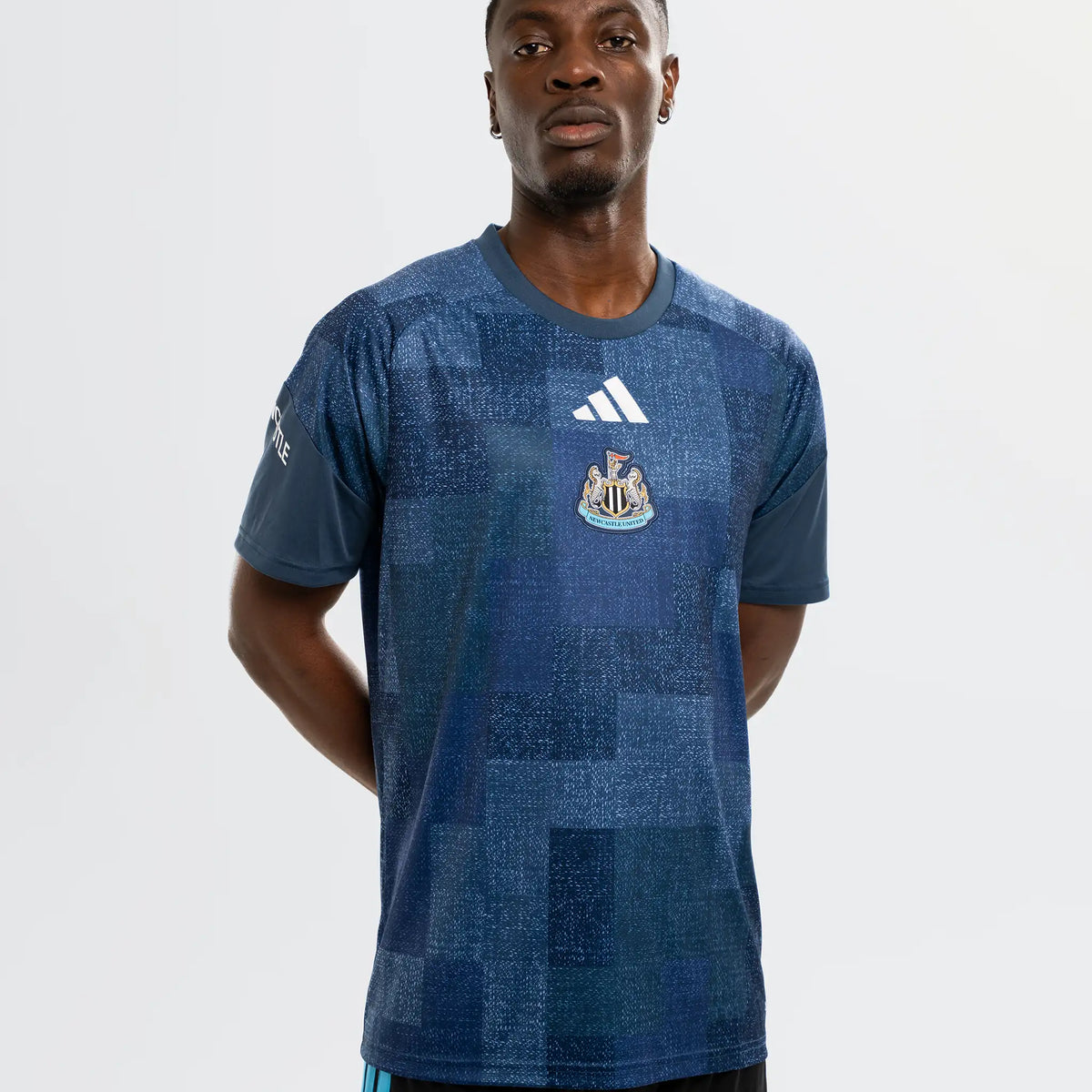  Newcastle United Tシャツ XXL Newcastle United adidas 26/27 Navy Pre-Match Shirt | Official NUFC