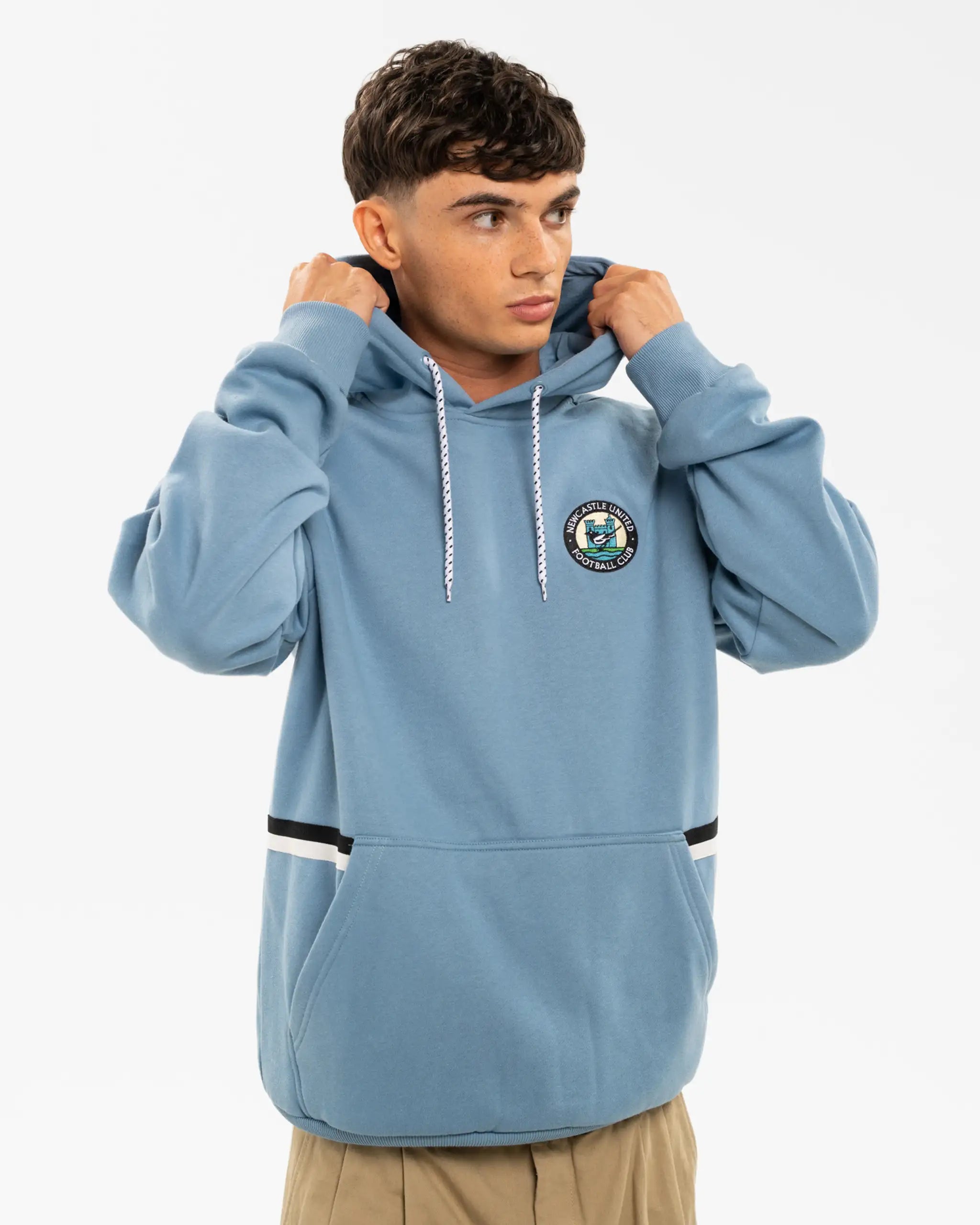 Newcastle United Men's Blue 1976 Retro Crest Hoodie