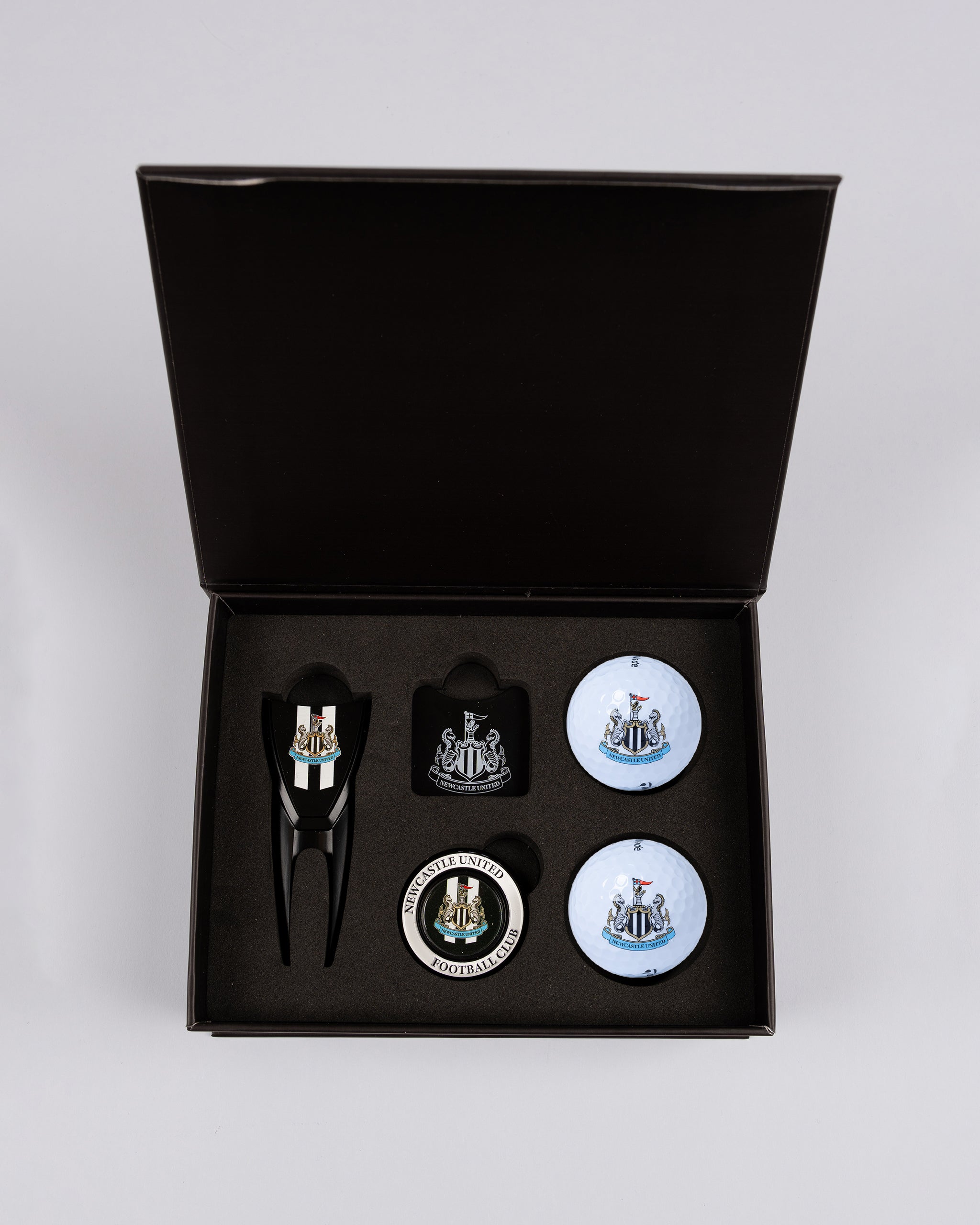 Newcastle United TaylorMade Ibox Plus