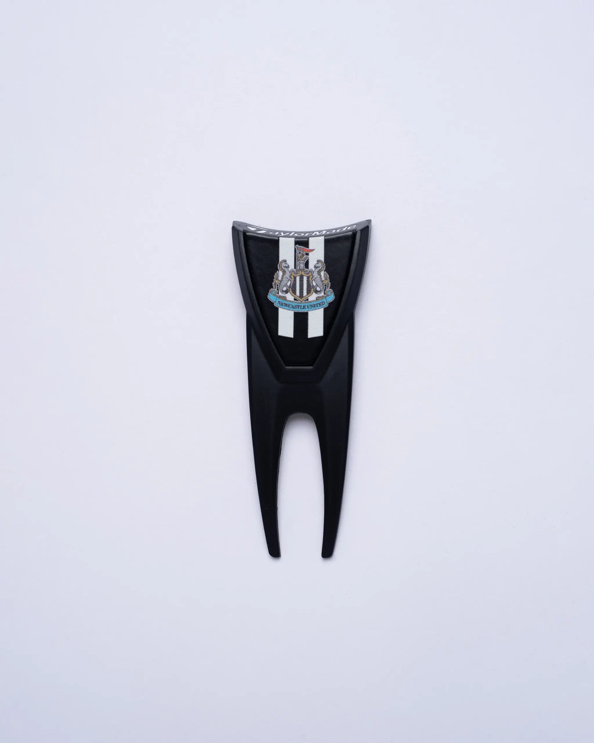 Newcastle United TaylorMade Mission Alignment Divot Tool