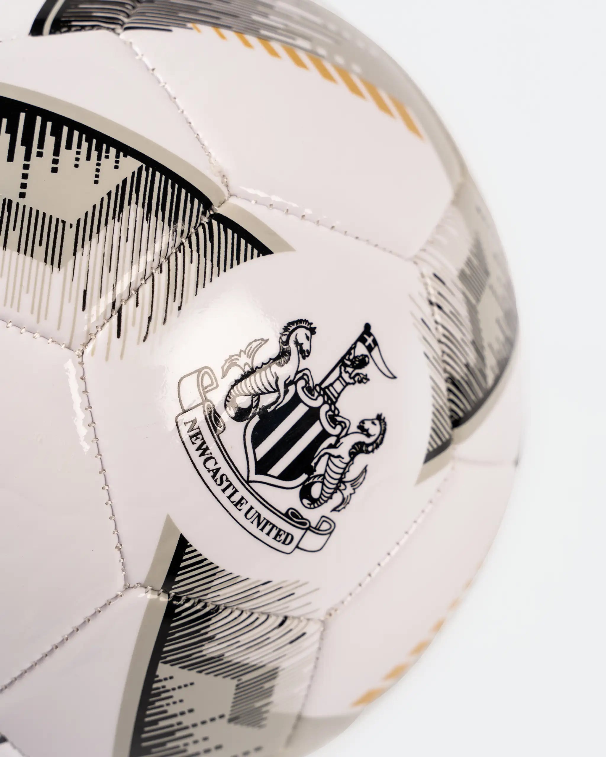 Newcastle United Size 5 Blitz Football