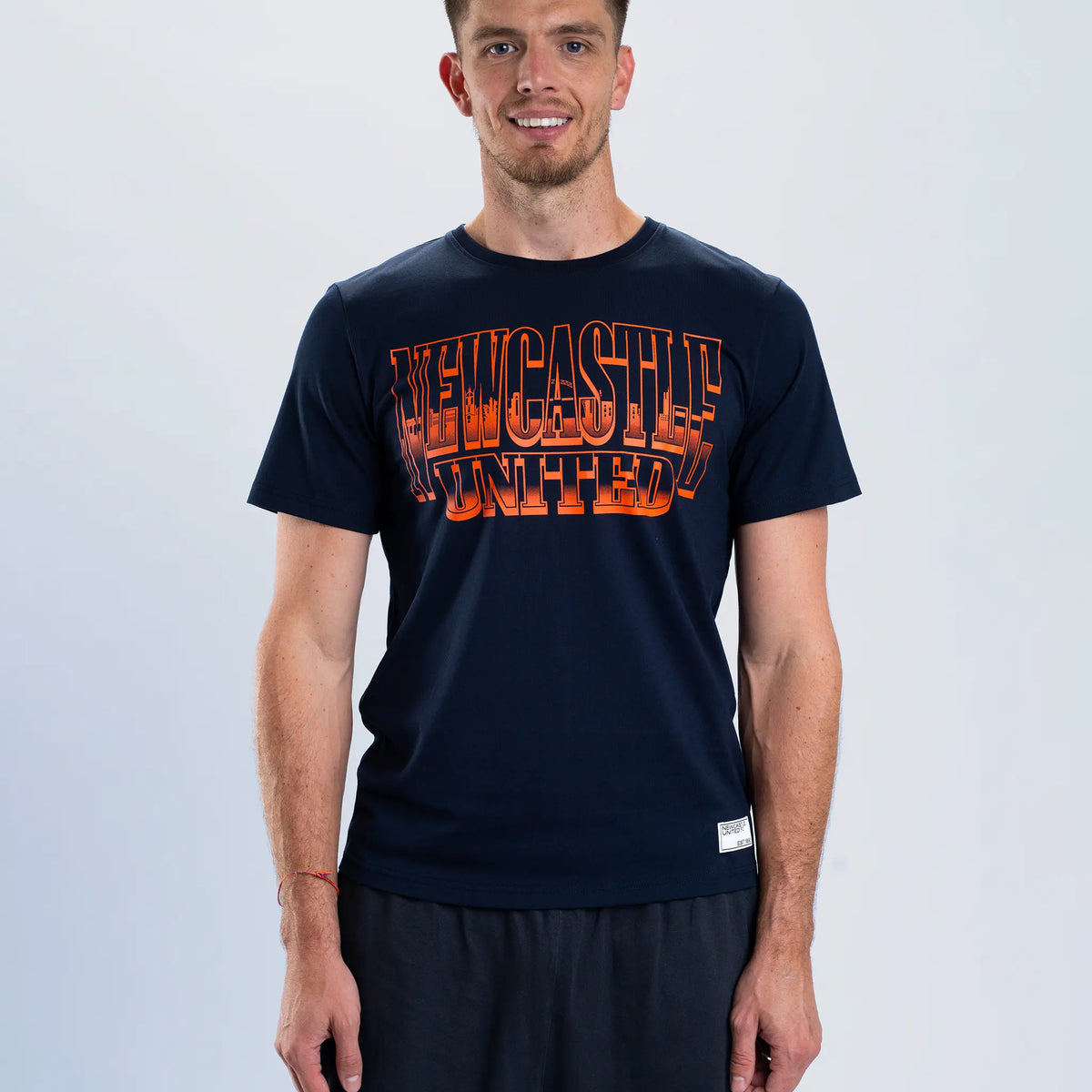  Newcastle United Tシャツ XXL Newcastle United Navy Graphic T-Shirt
