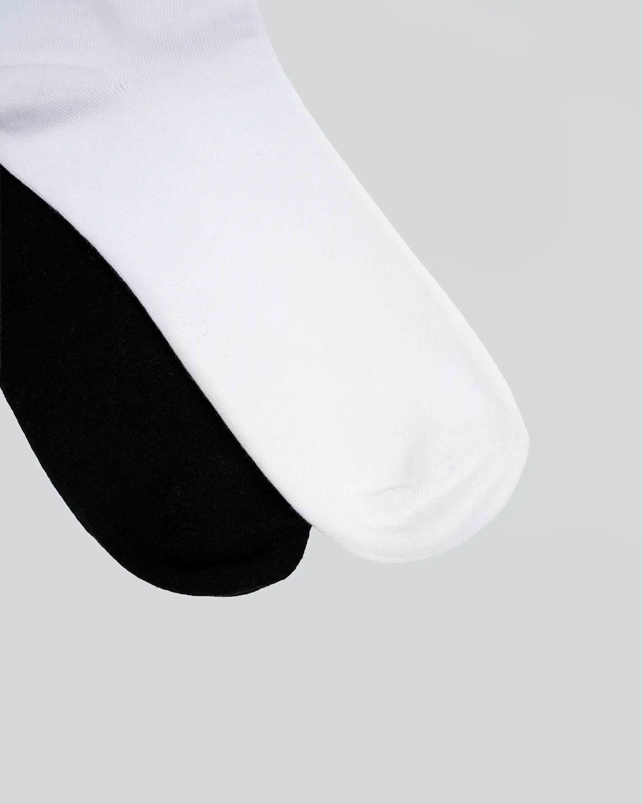 Newcastle United 2 Pack Black & White Crest Sports Socks