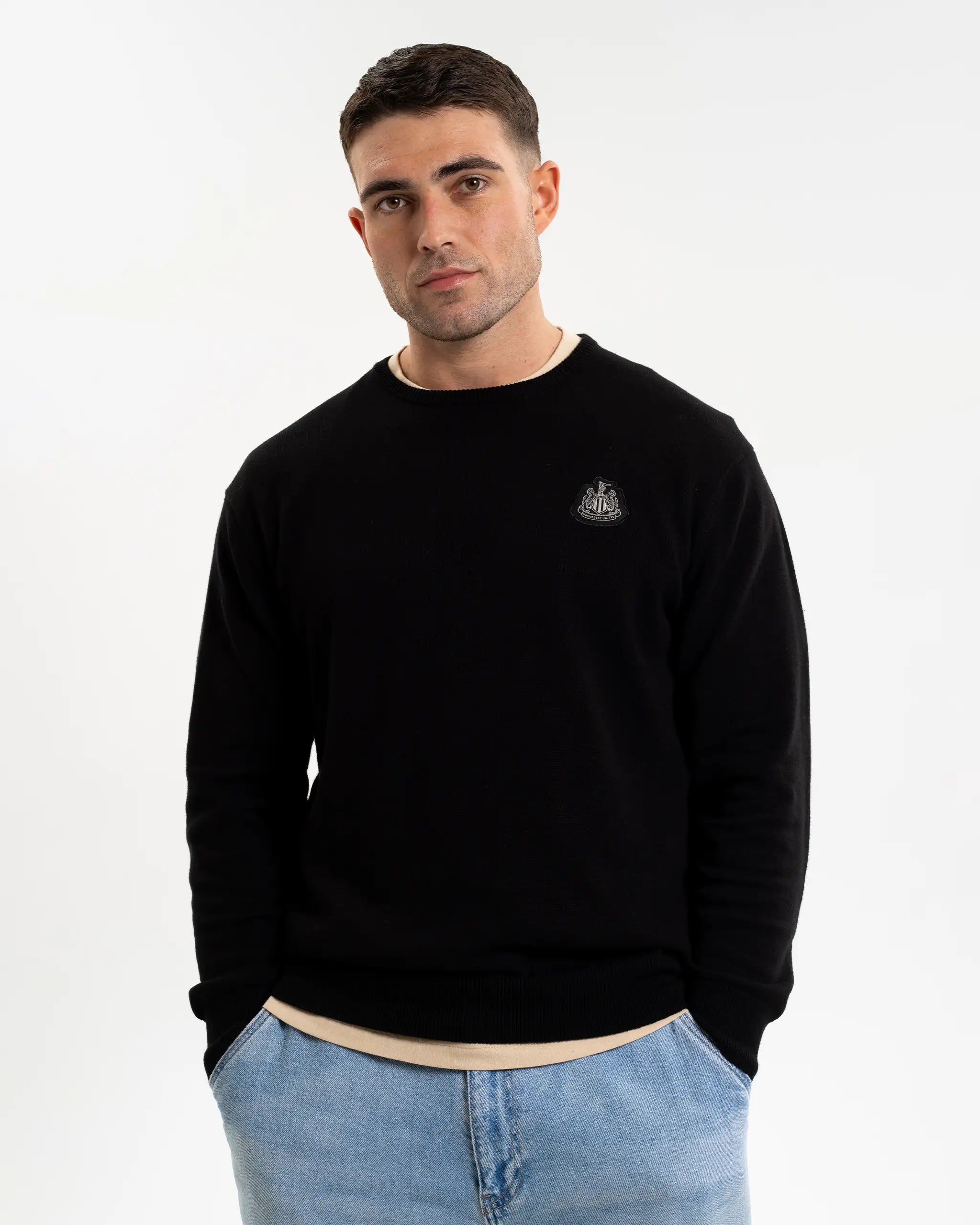 Newcastle United Men's Black Crew Neck Knit Sweater