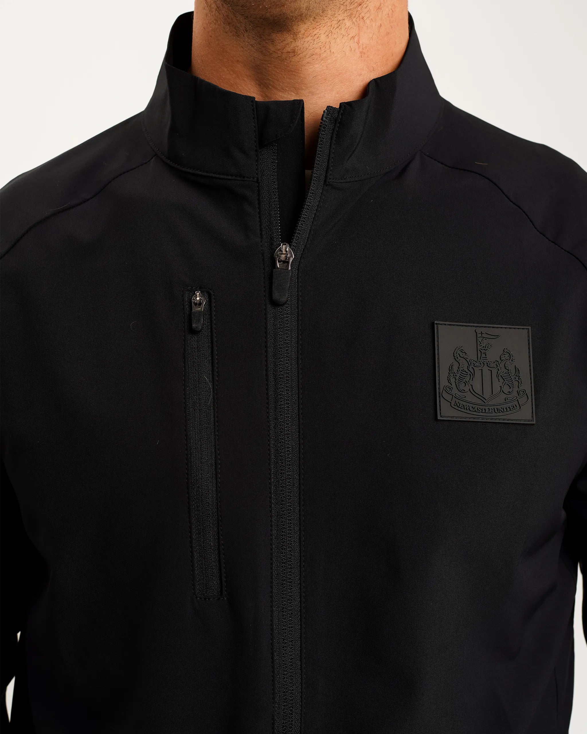 Newcastle United Men's Black Raglan Jacket