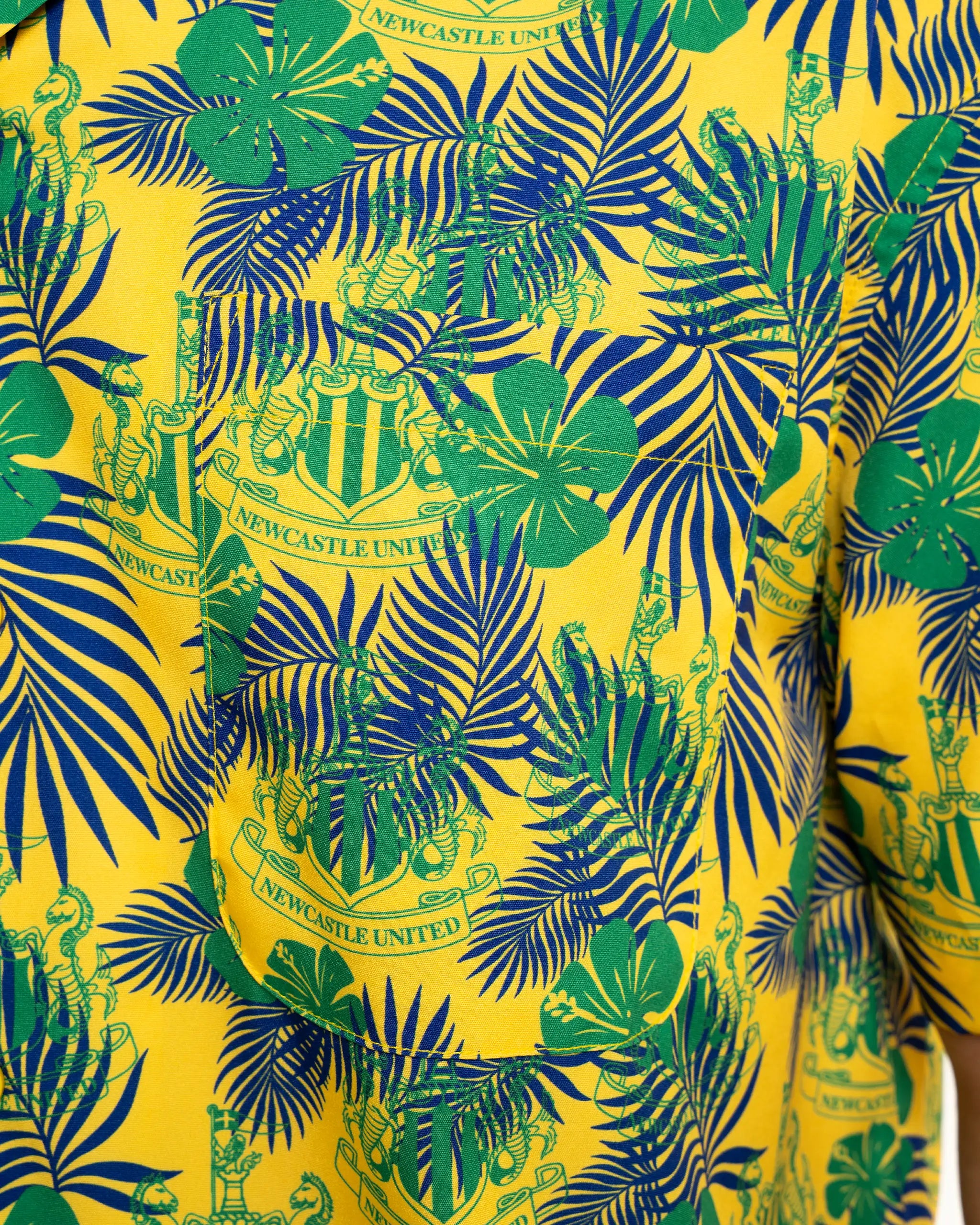 Newcastle United Men's Yellow Holiday Shirt
