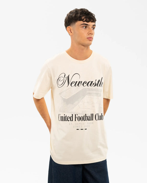 Newcastle United Men's Off-White Stadium T-Shirt