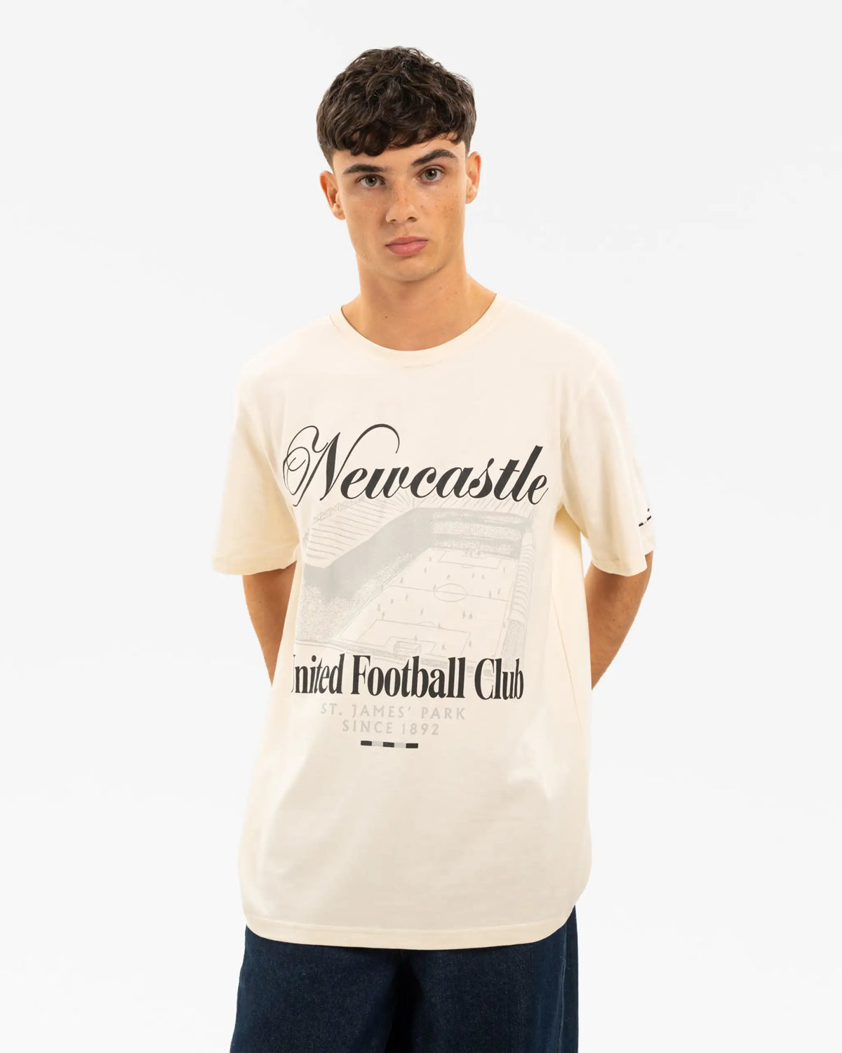 Newcastle United Men's Off-White Stadium T-Shirt