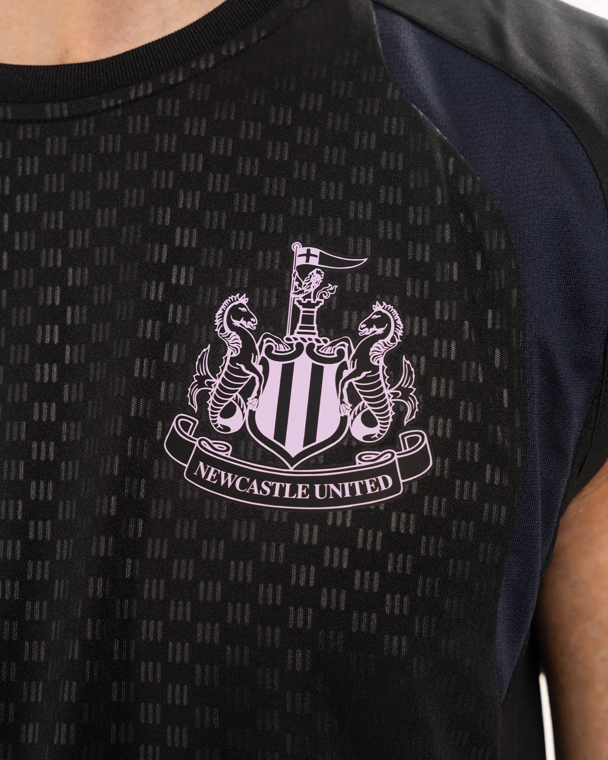 Newcastle United adidas 26/27 Players Range Black Vest