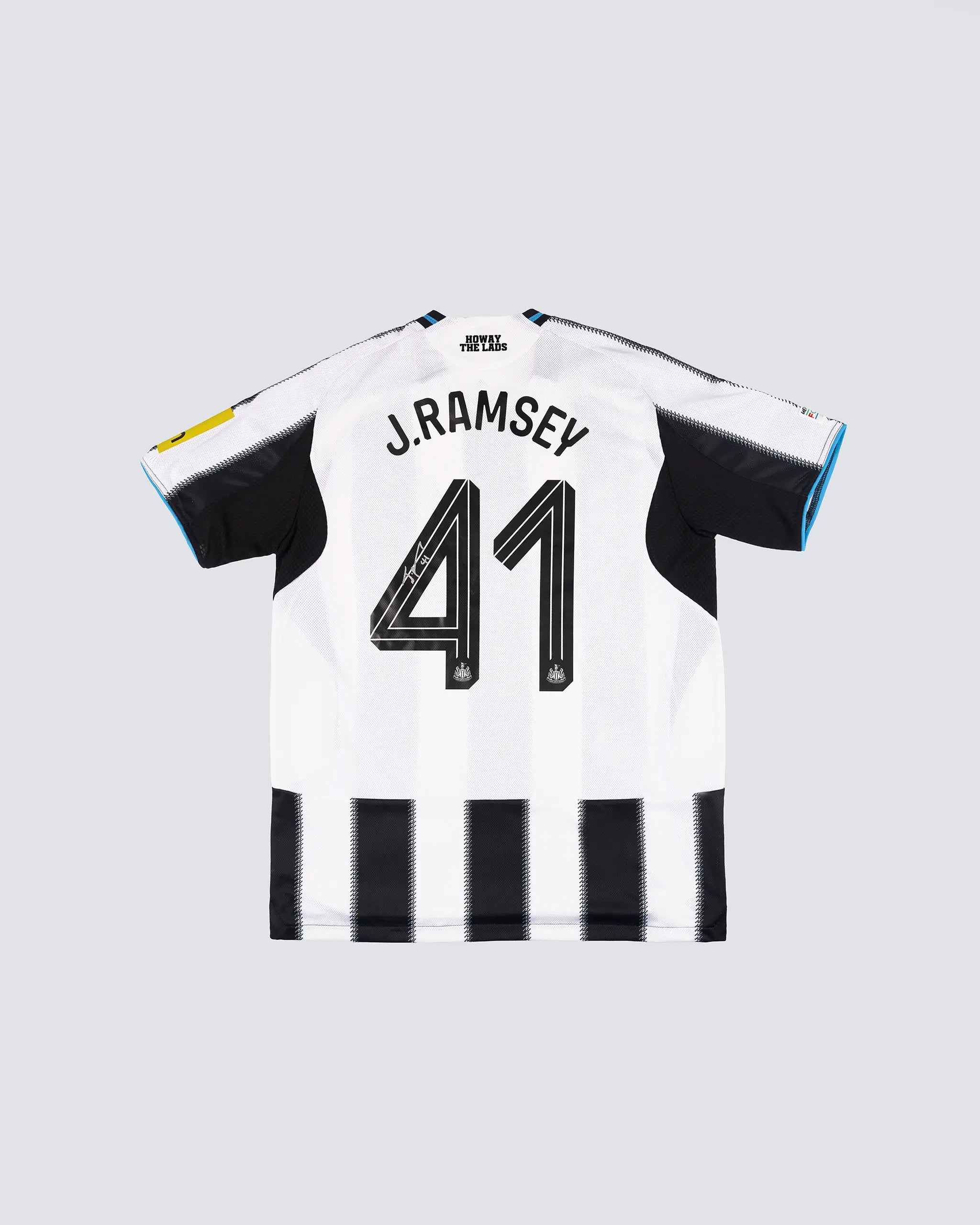 Newcastle United J.RAMSEY 25/26 Boxed Signed Home Shirt (Silver Signature)