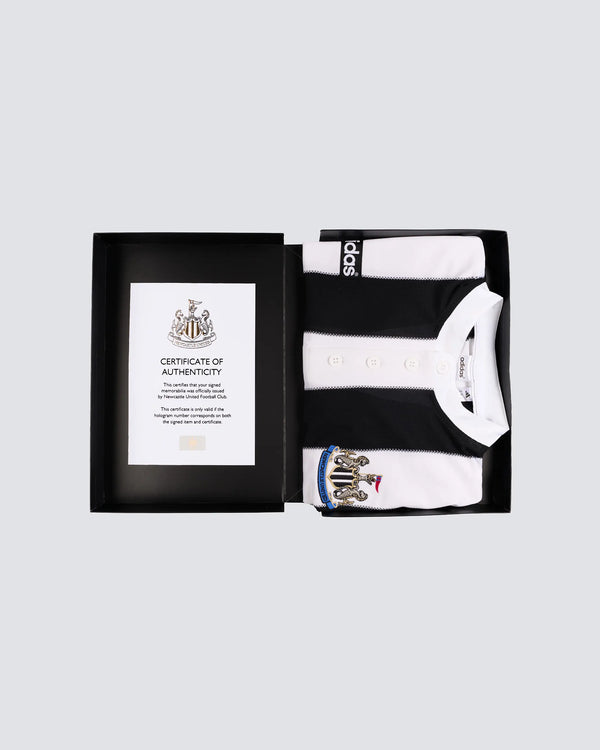 Newcastle United adidas Retro 1995-97 ASPRILLA Signed Home Shirt