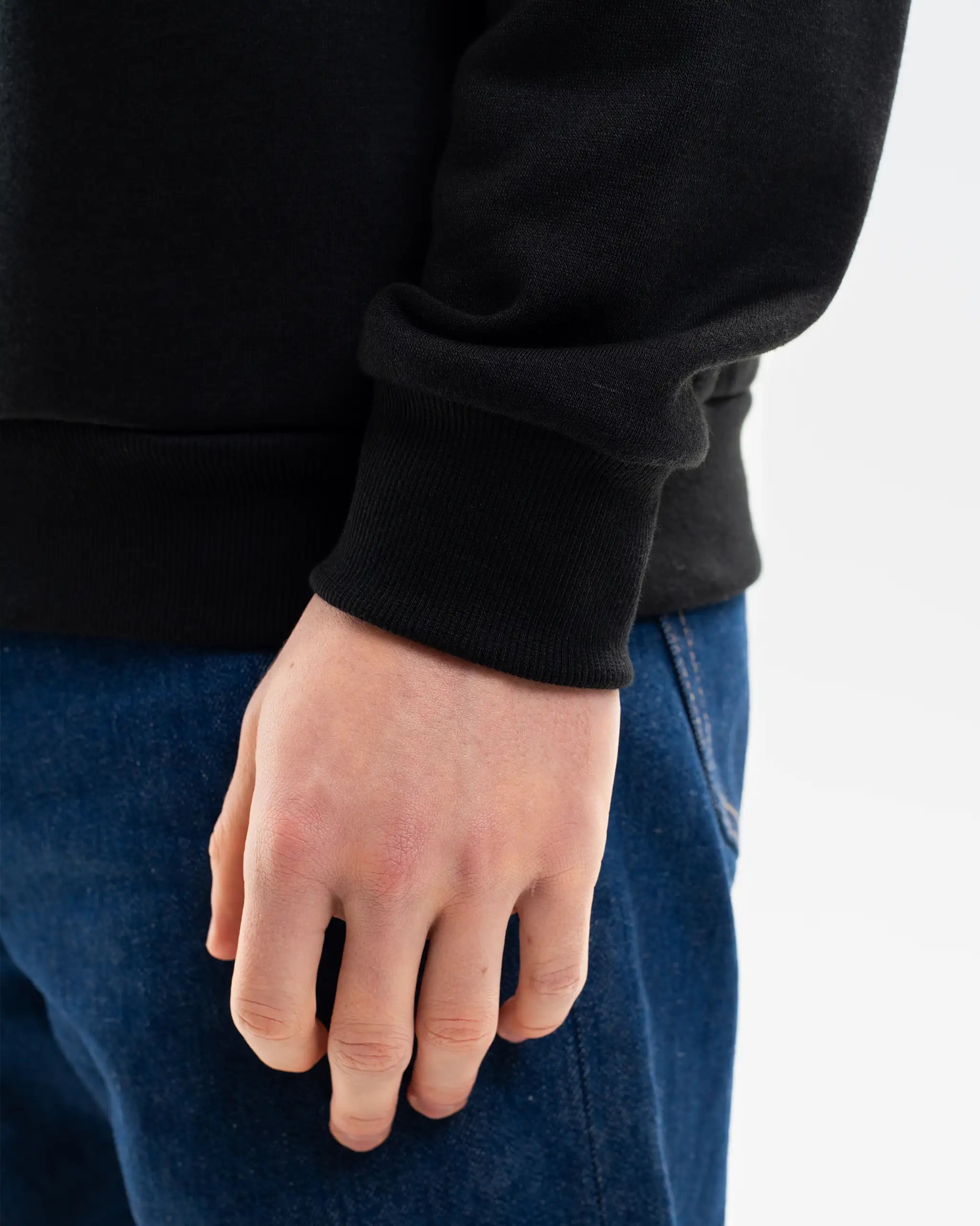 Newcastle United Men's Black 1/4 Zip Sweatshirt