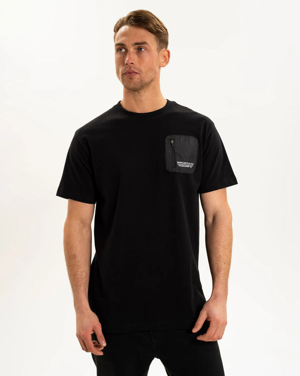 Newcastle United Men's Black Pocket Detailed T-Shirt