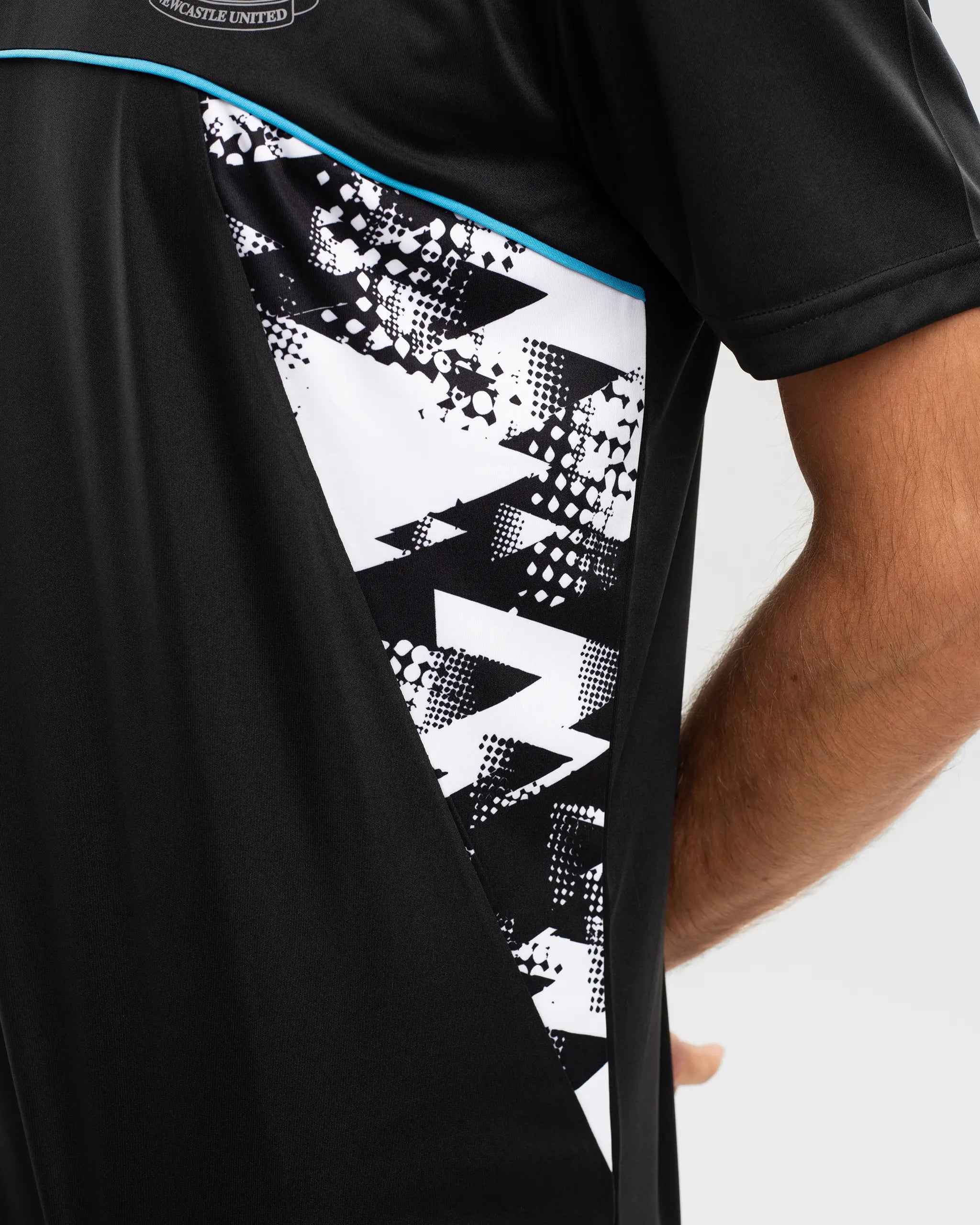 Newcastle United Men's Black Panel Camo T-Shirt