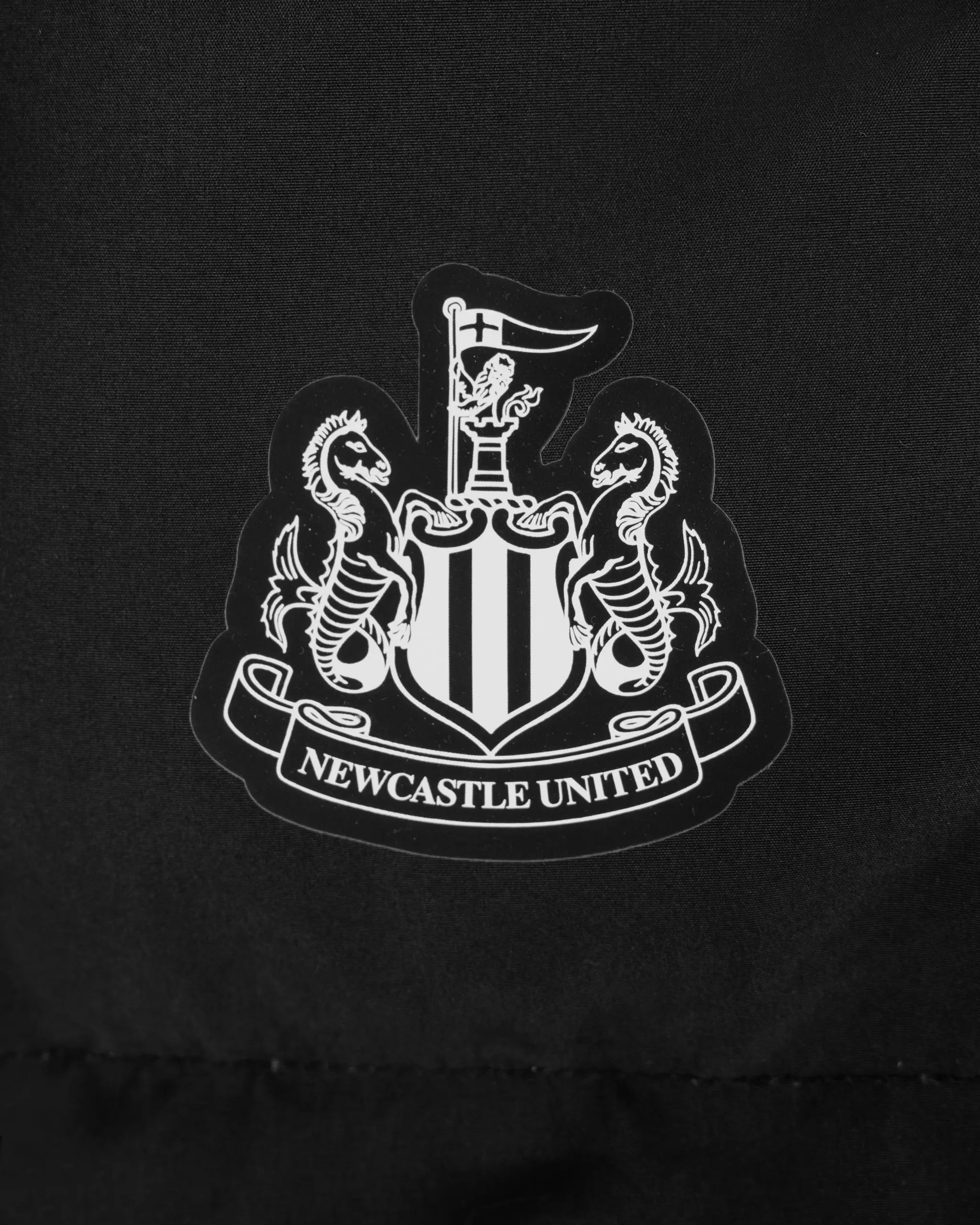 Newcastle United Kids' Black & White Colourblock Puffer Jacket
