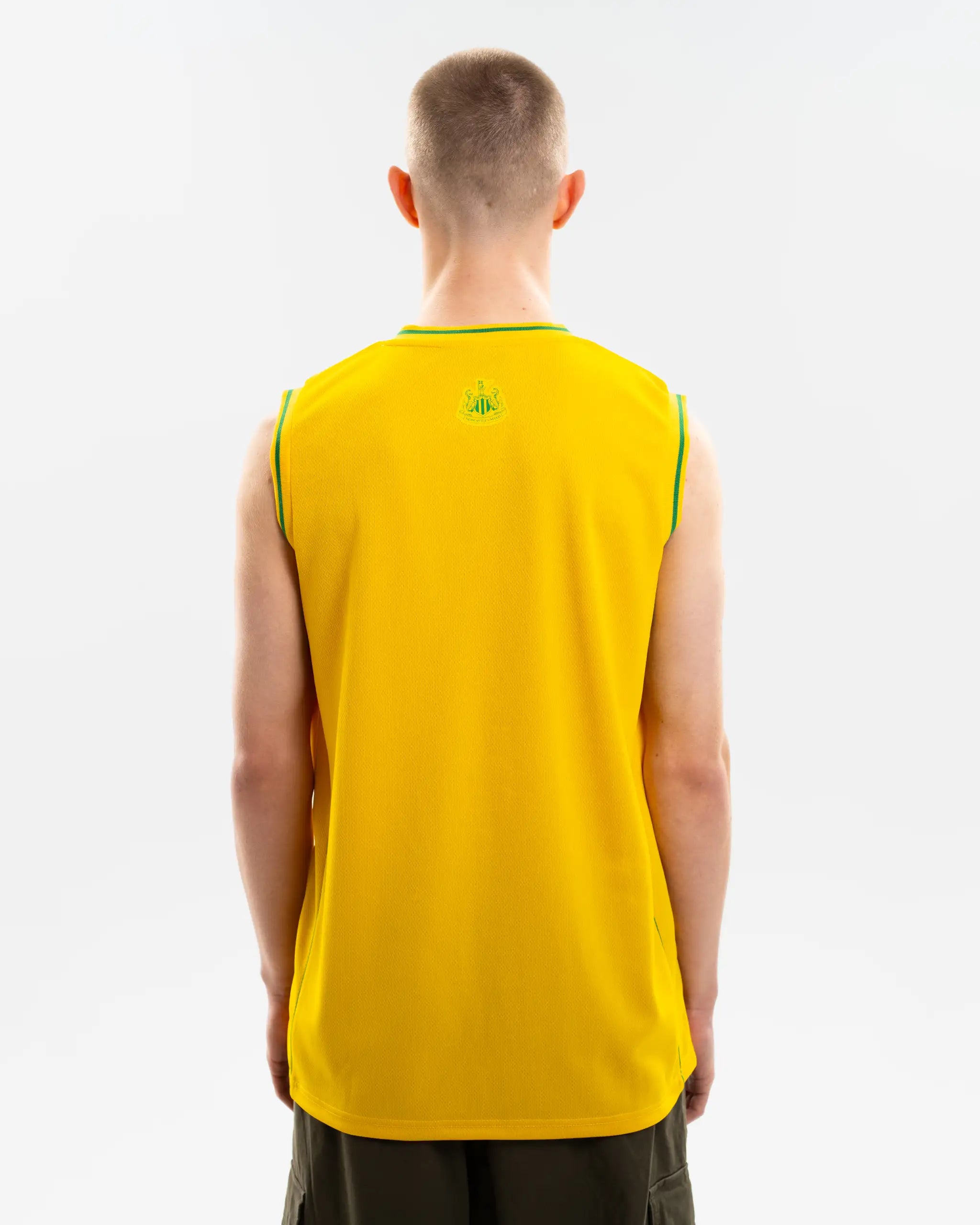 Newcastle United Men's Yellow Basketball Vest
