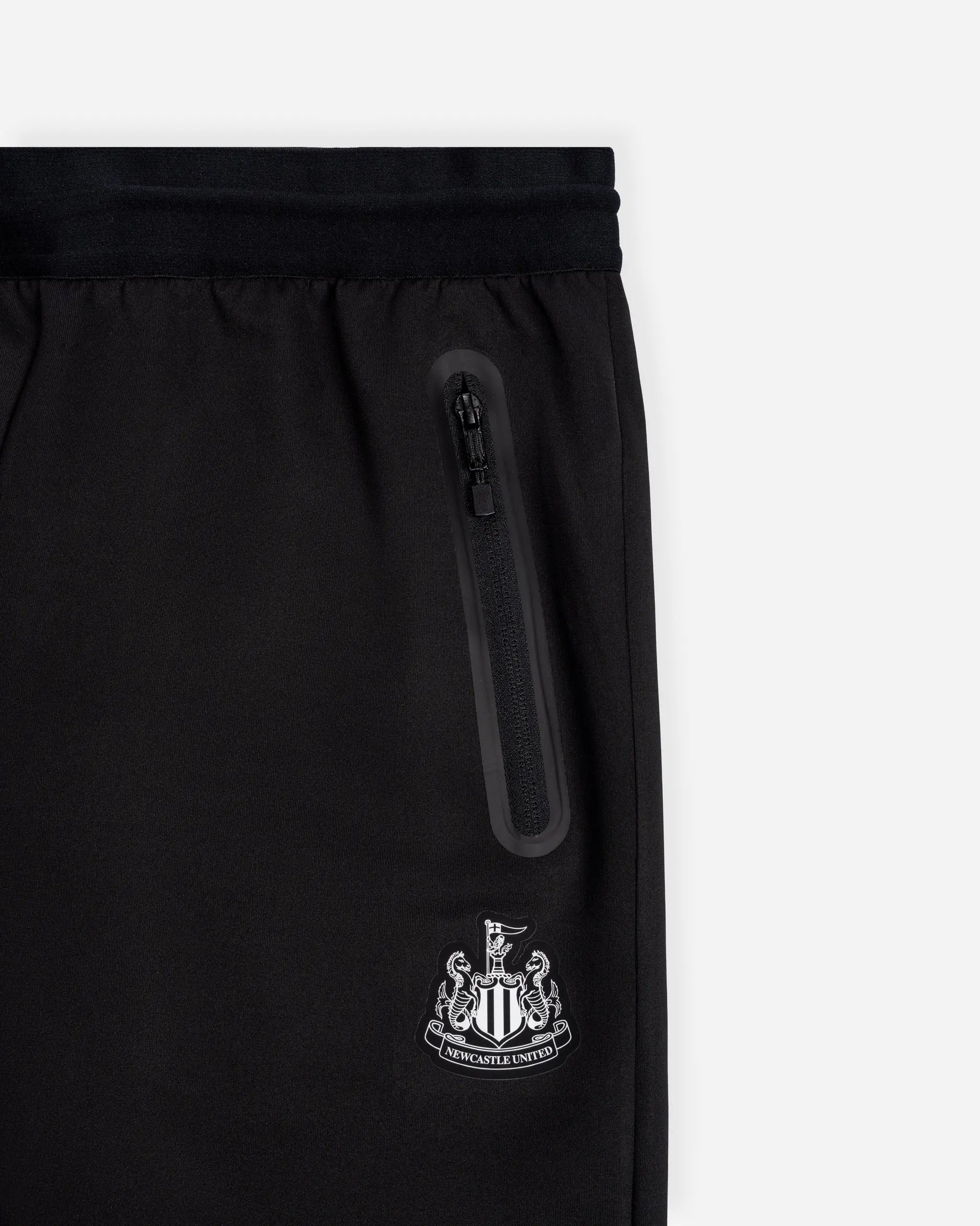 Newcastle United Men's Black Tech Poly Joggers
