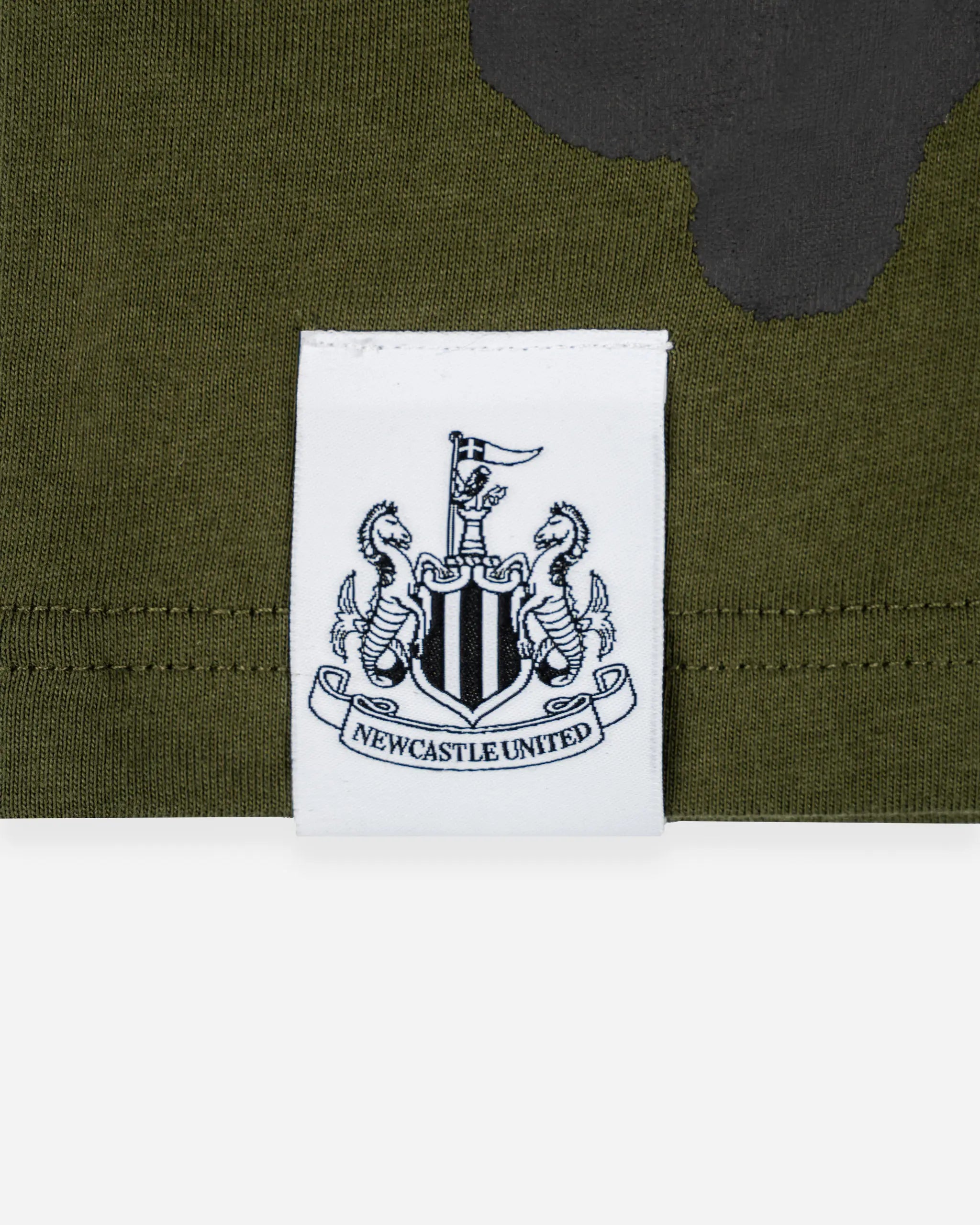 Newcastle United Kids' Khaki Graffiti Print T-Shirt
