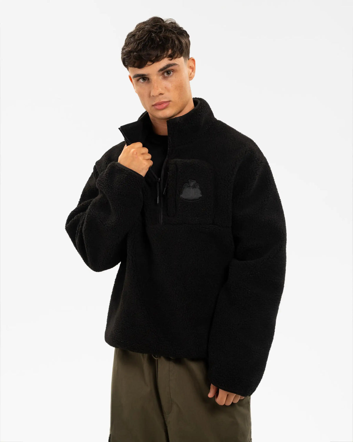 Newcastle United Men's Black Pocket Teddy Fleece Jacket