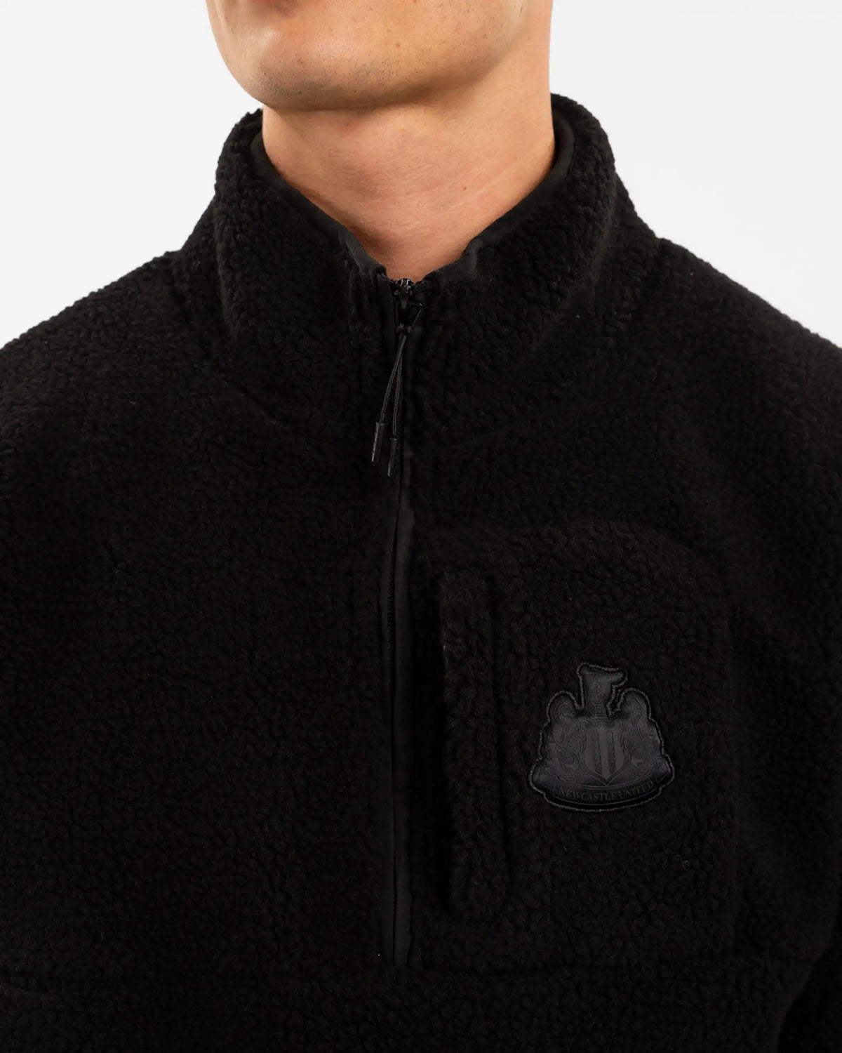 Newcastle United Men's Black Pocket Teddy Fleece Jacket