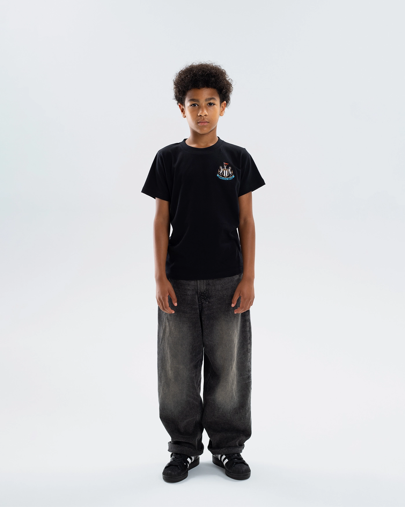 Newcastle United Kids' Essentials Range Black T-Shirt