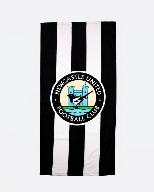 Newcastle United Retro Crest Towel