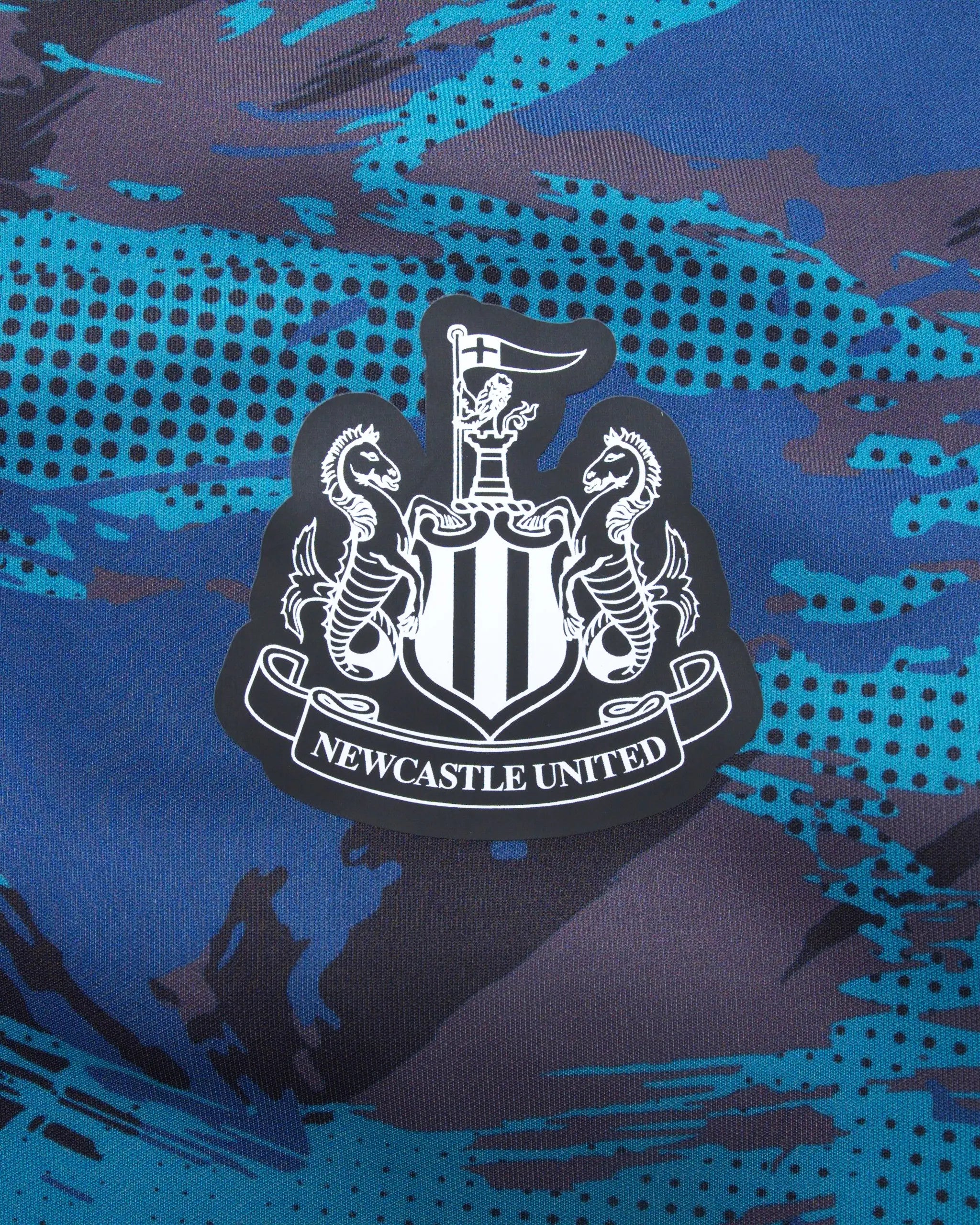 Newcastle United Camo Poly Lightweight Shower Jacket