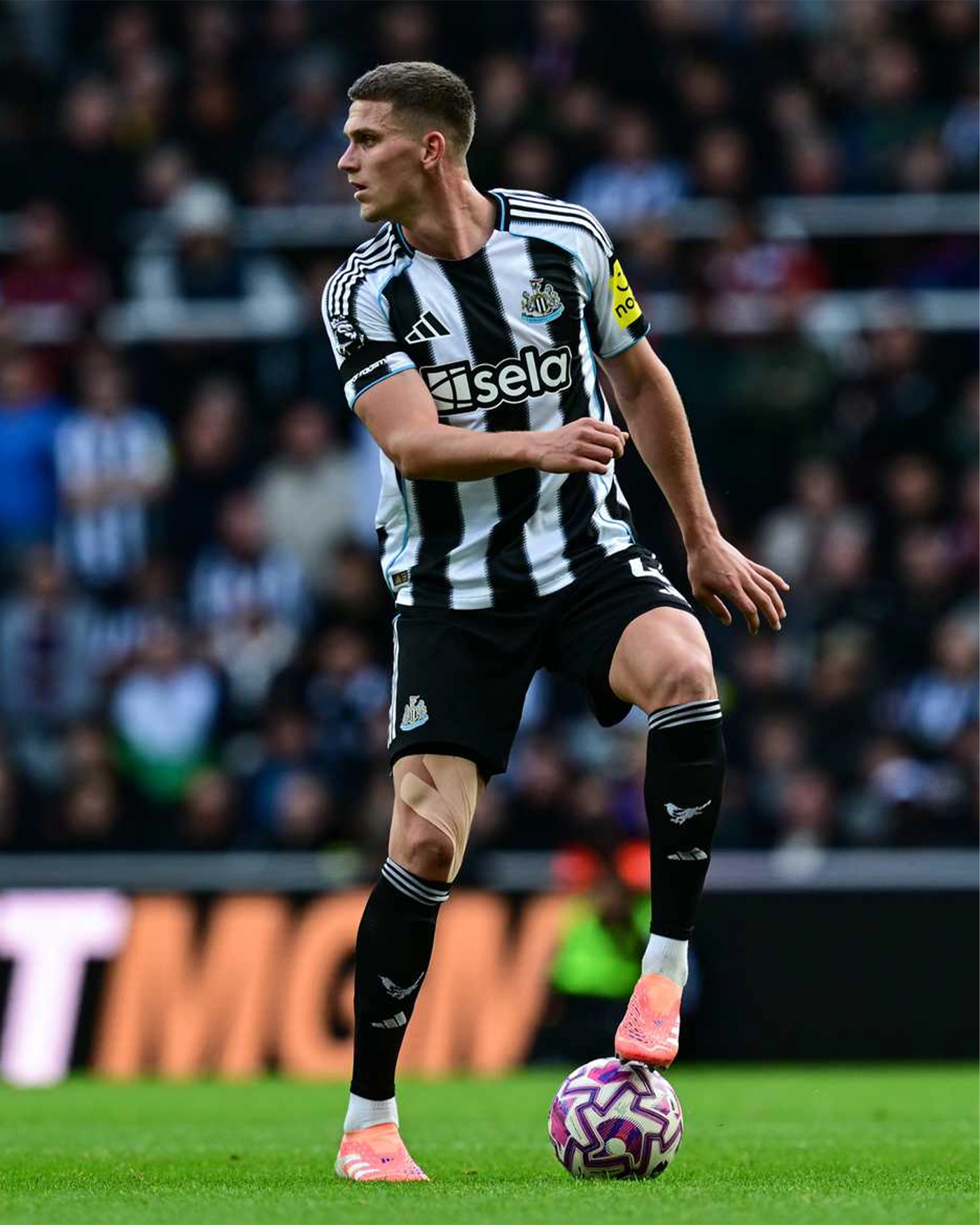 Newcastle United BOTMAN 25/26 Match Worn Signed Shirt - Nottingham Forest (H)