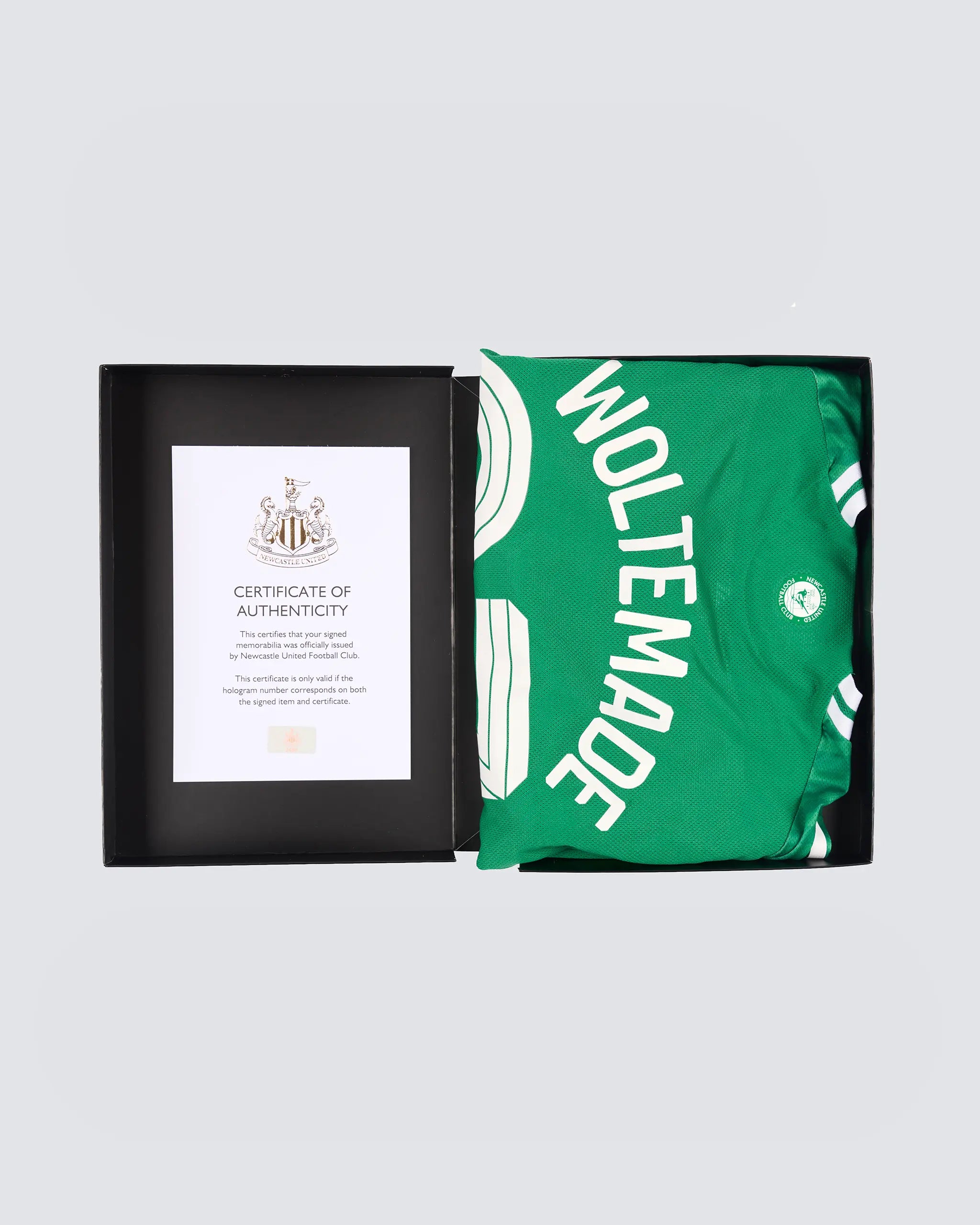 Newcastle United WOLTEMADE 25/26 Boxed Signed Away Shirt
