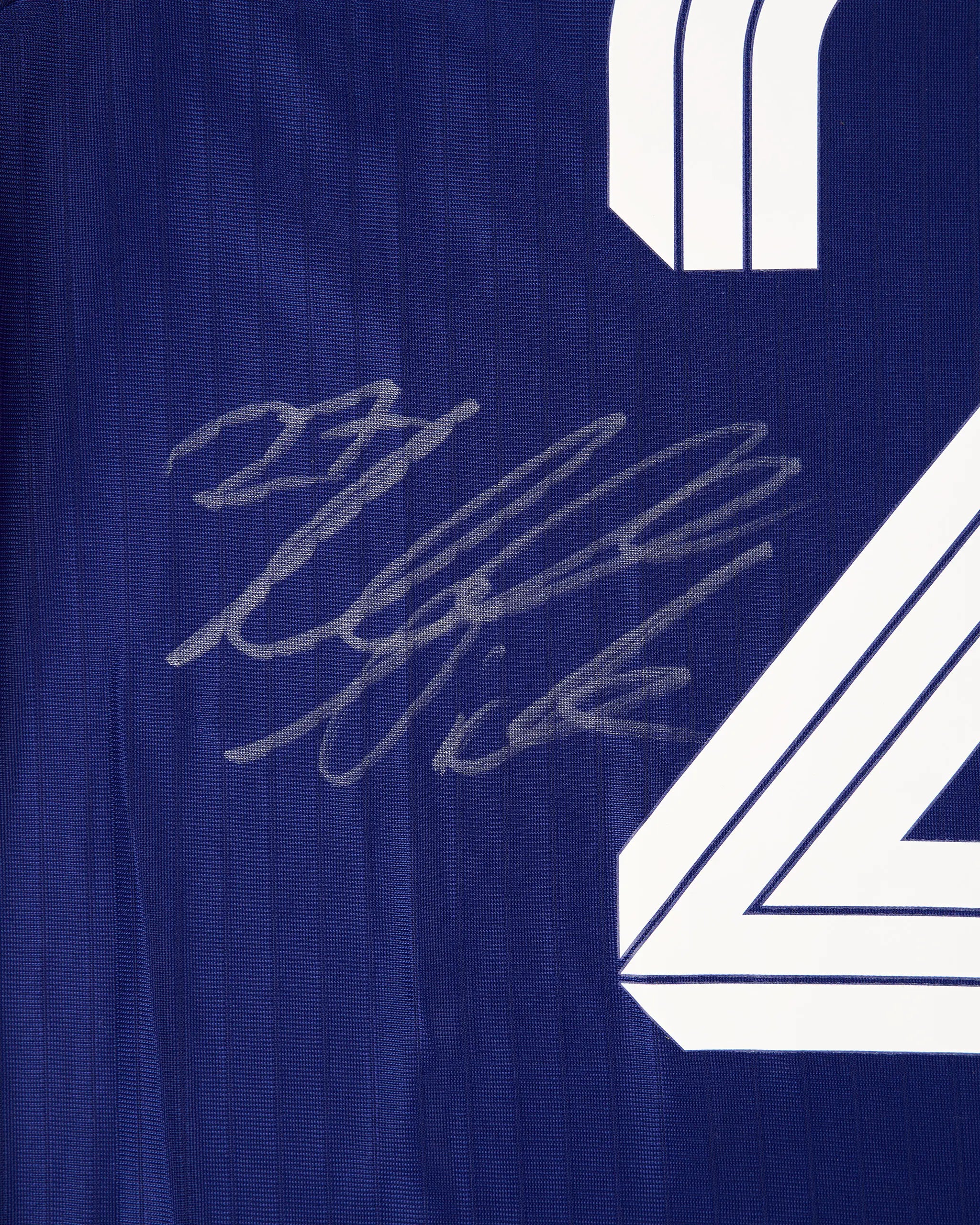 Newcastle United WOLTEMADE 25/26 Boxed Signed Third Shirt