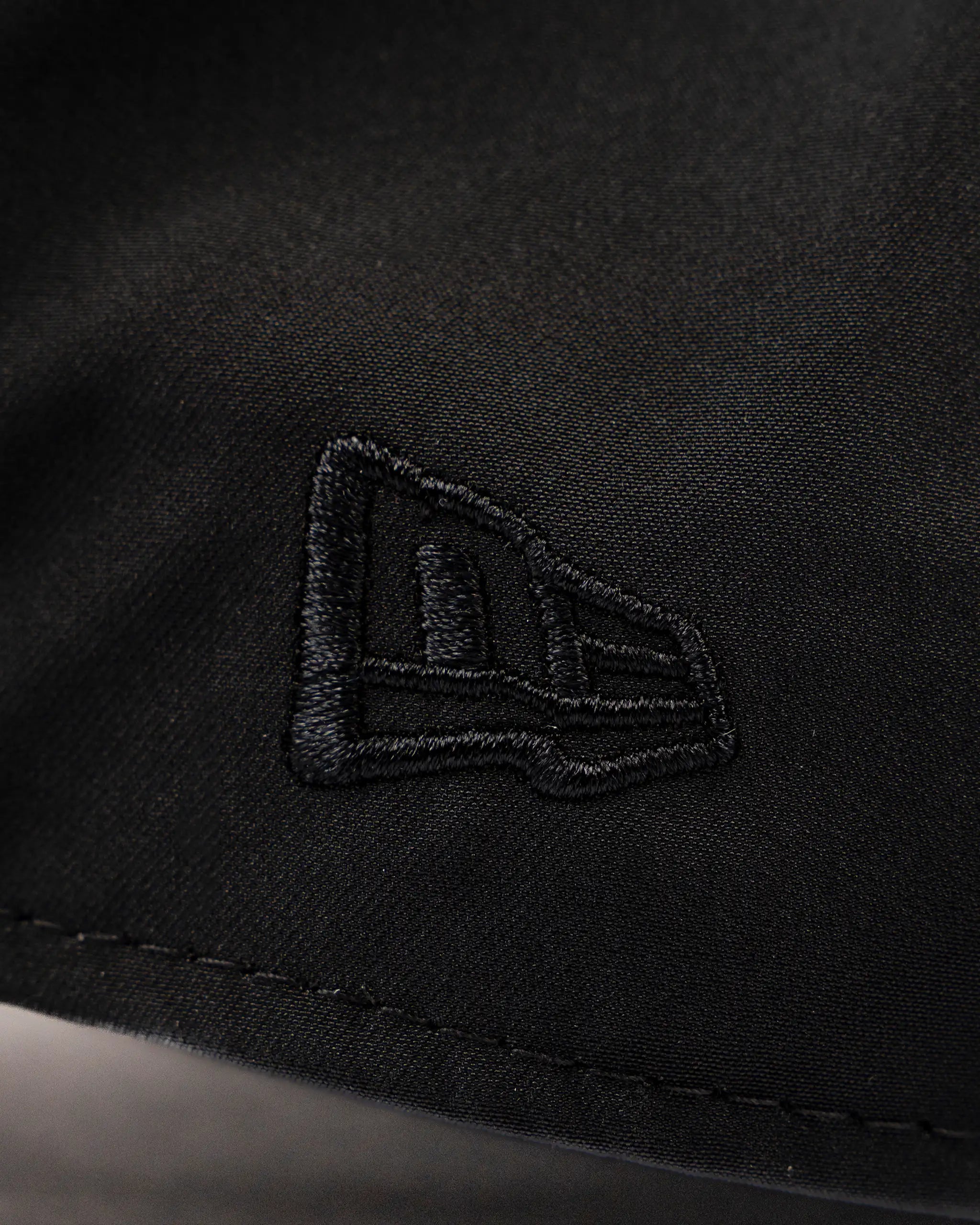 Newcastle United New Era Flawless Black 9FORTY Adjustable Cap