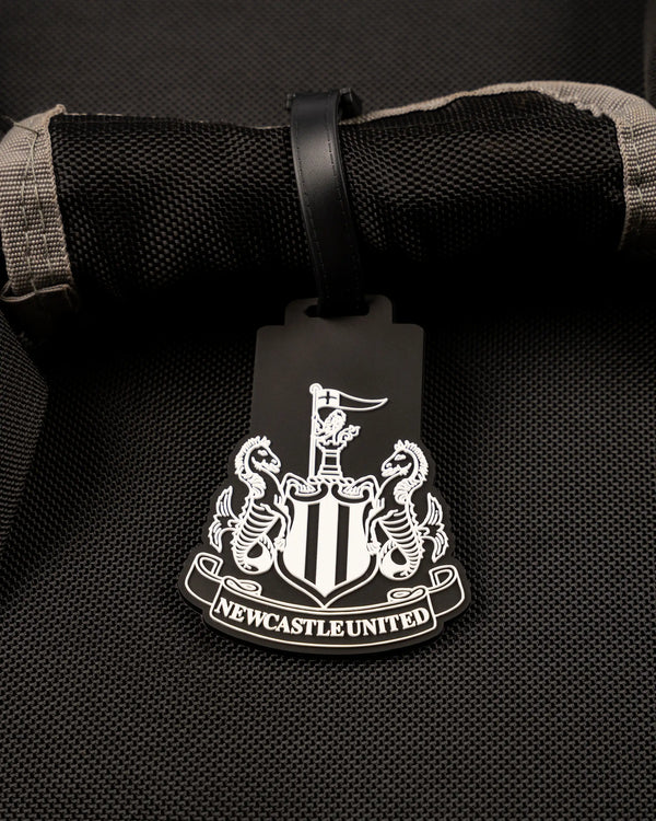 Newcastle United Luggage Tag & Eye Mask Travel Set