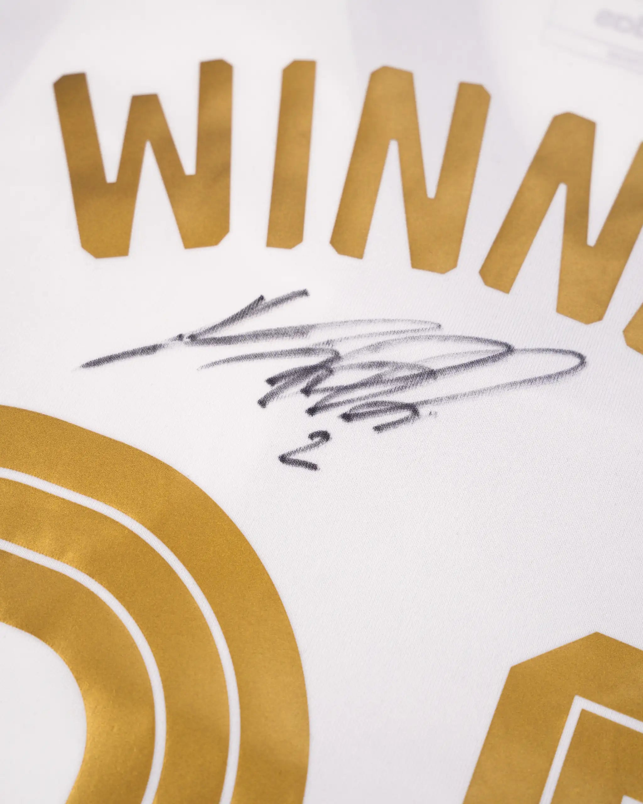 Newcastle United TRIPPIER 24/25 Boxed Signed Carabao Cup Winners Shirt
