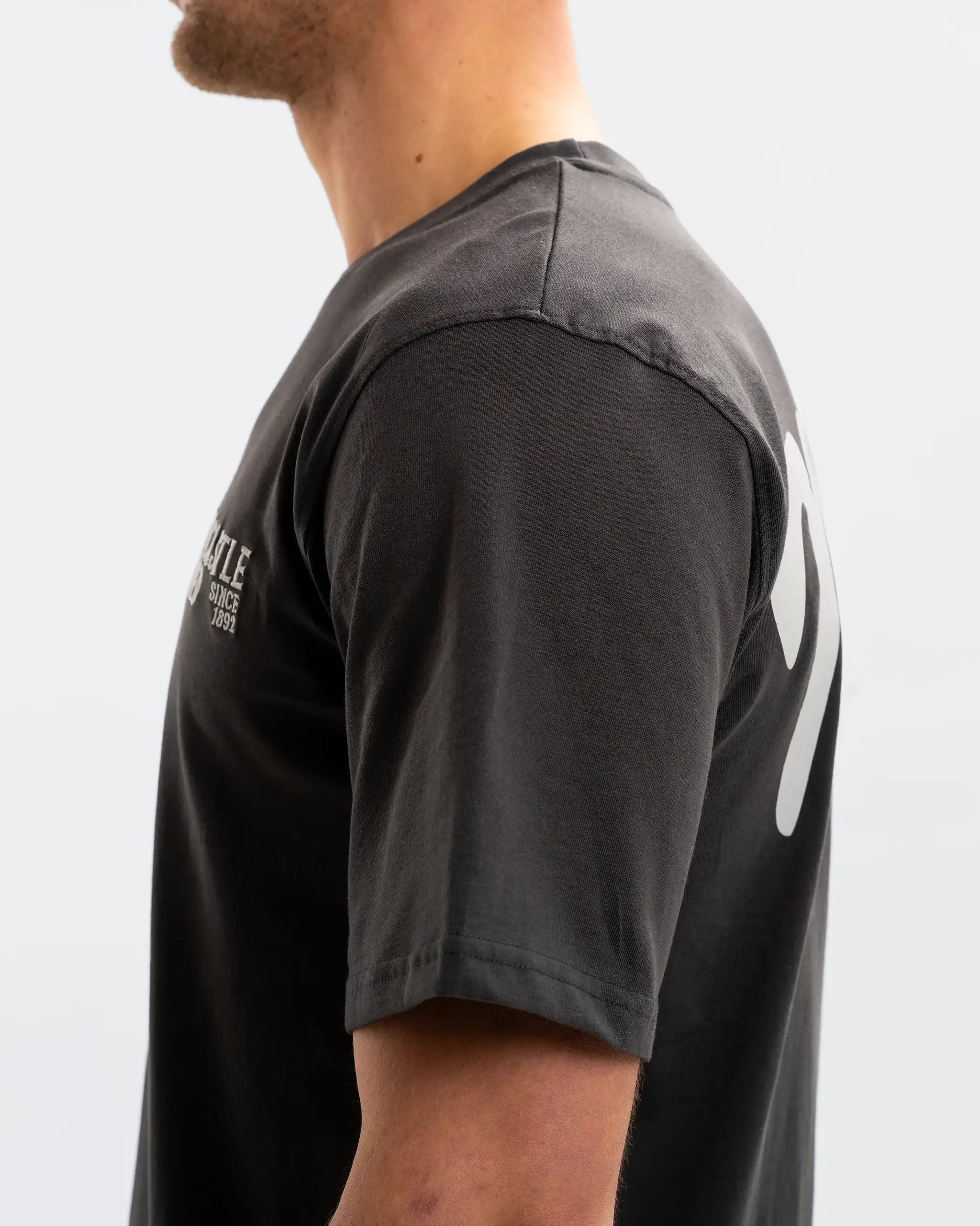 Newcastle United Men's Charcoal Magpies T-Shirt