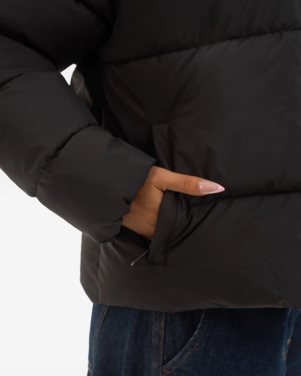 Newcastle United Women's Short Puffer Jacket